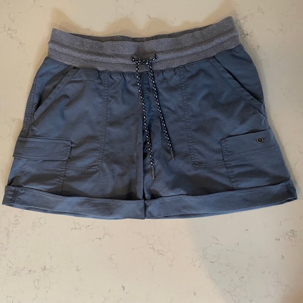 Columbia Pilsner Peak Pull On Cuffed Cargo Poly Nylon Shorts Noctural Blue Sz M